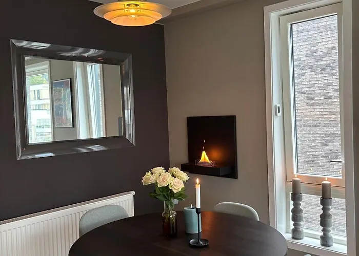 Апартаменты Modern With Perfect Location